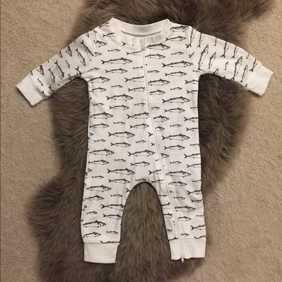 Baby Onesie Pajama with Fishies - Picture 1 of 6